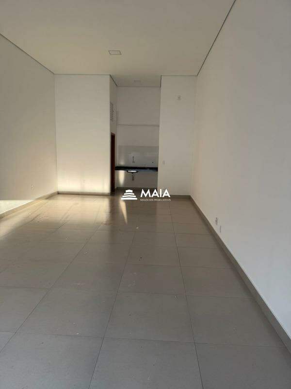 Comercial para aluguel no Parque das Laranjeiras: 