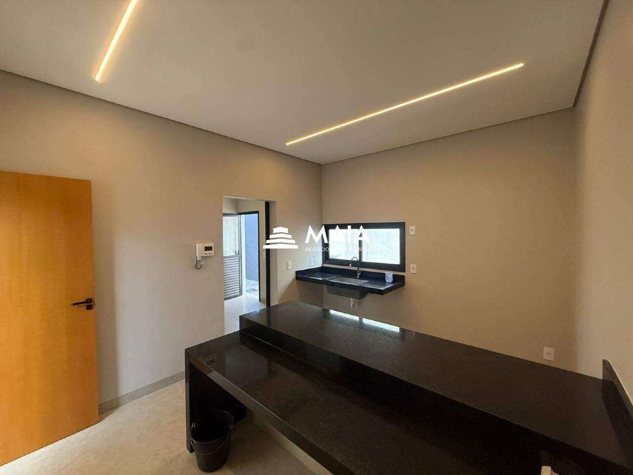Casa à venda no Fabrício: 