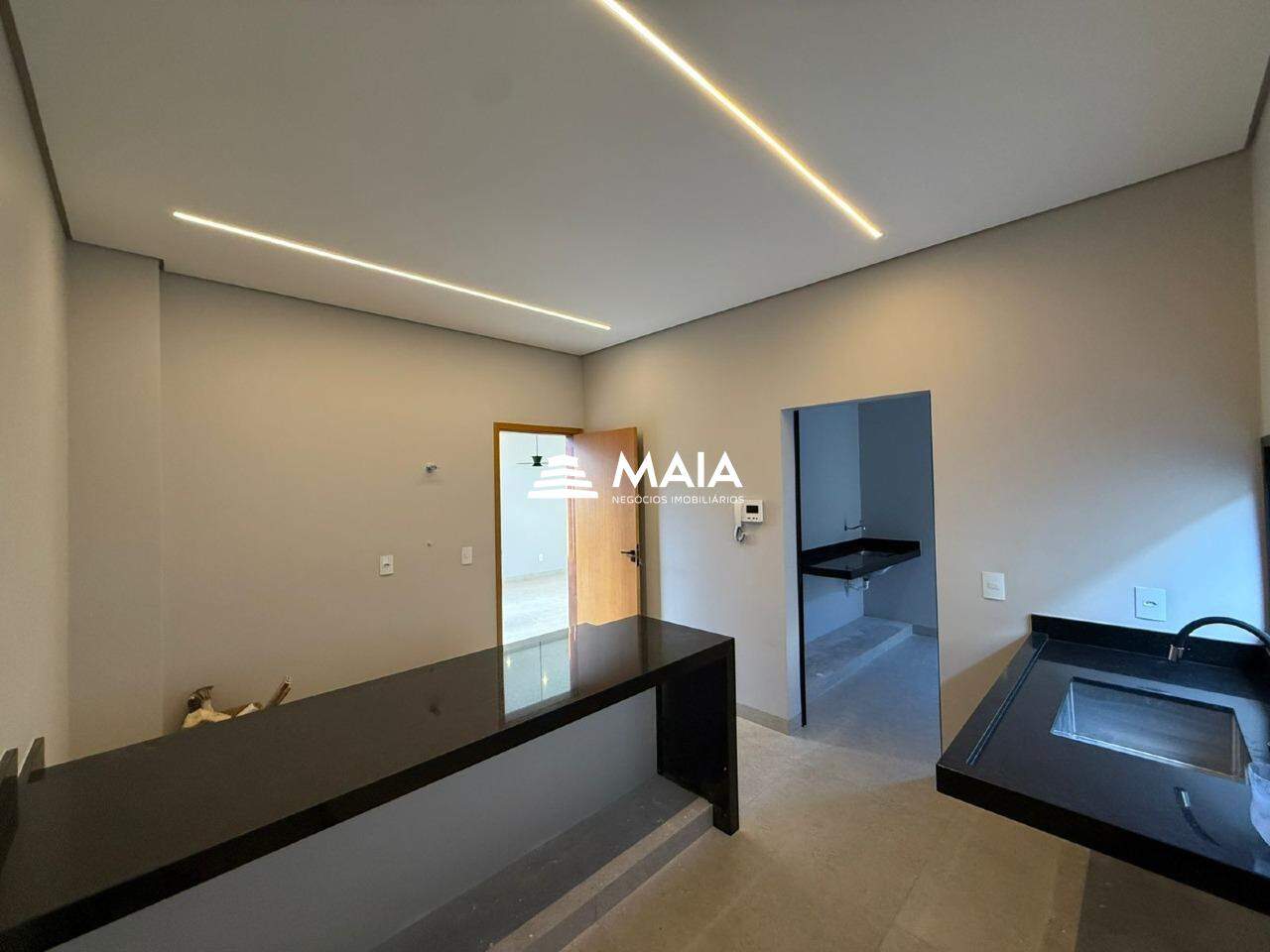 Casa à venda no Fabrício: 