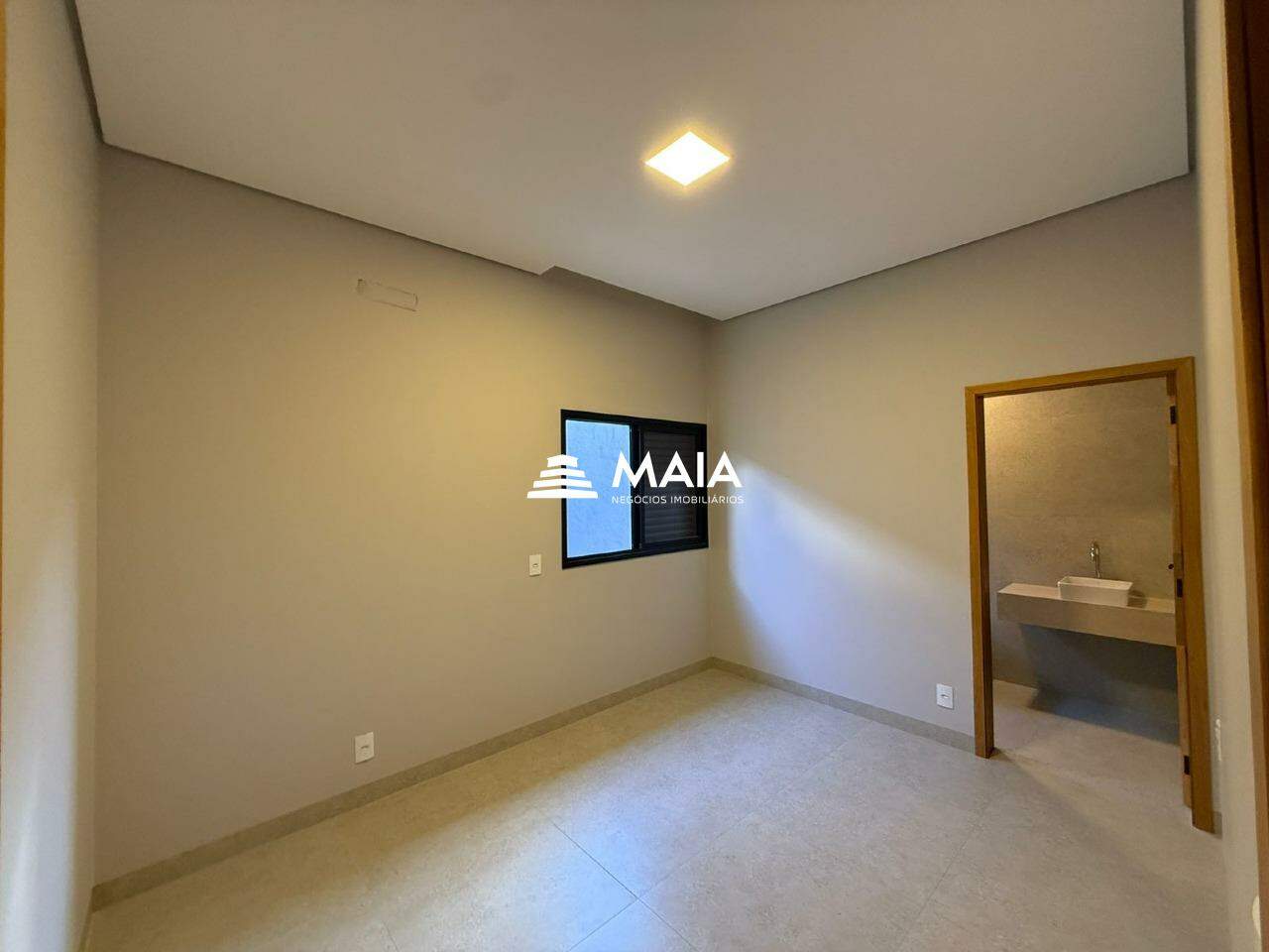 Casa à venda no Fabrício: 