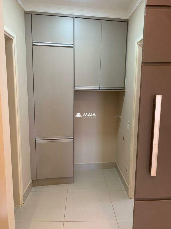 Apartamento para aluguel no Centro: 