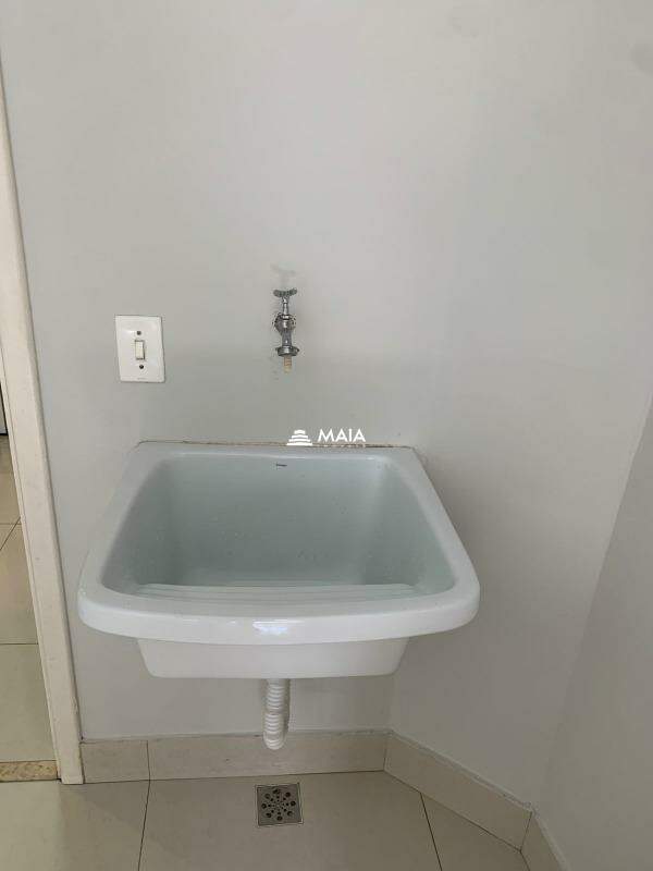 Apartamento para aluguel no Centro: 