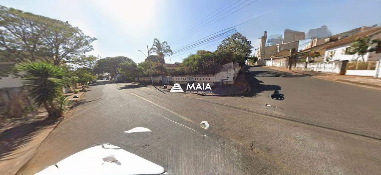 Terreno/Área à venda no Nossa Senhora da Abadia: 