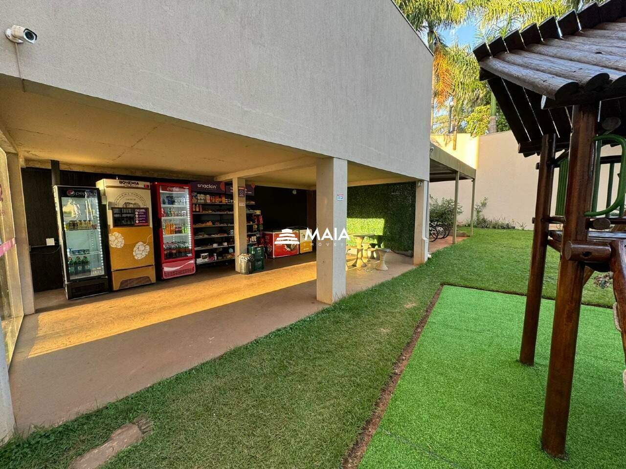Apartamento para aluguel no Frei Eugênio: 