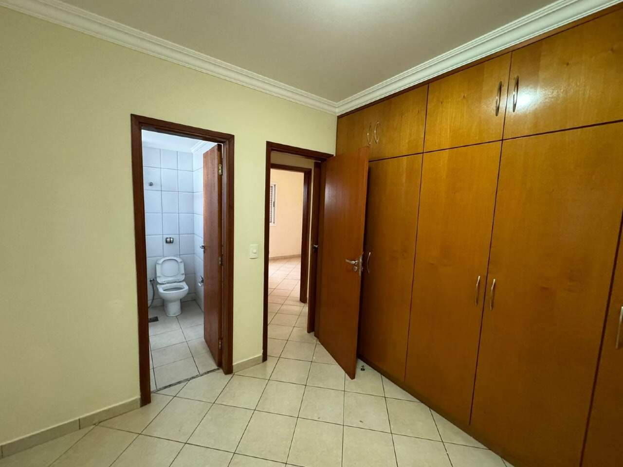 Apartamento para aluguel no Mercês: 