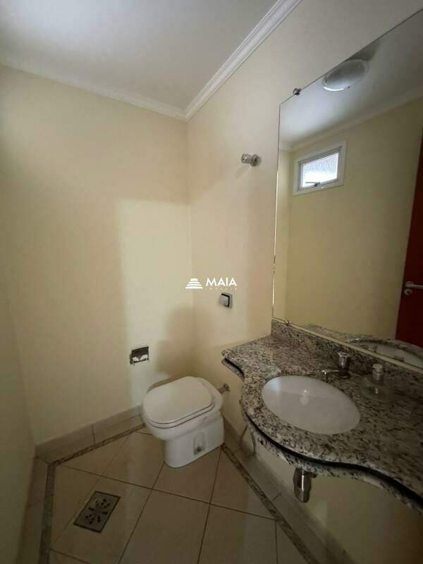 Apartamento para aluguel no Mercês: 