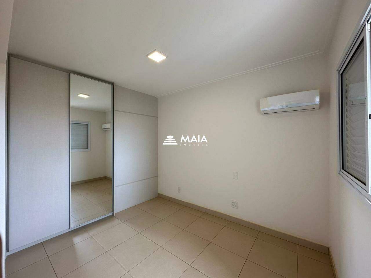 Apartamento à venda no Mercês: 