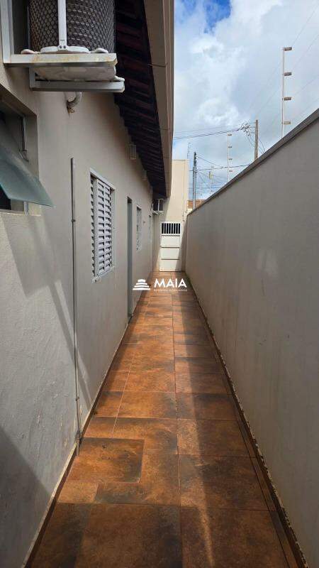 Casa à venda no Residencial Palmeiras: 