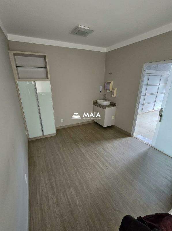 Casa à venda no Residencial Palmeiras: 