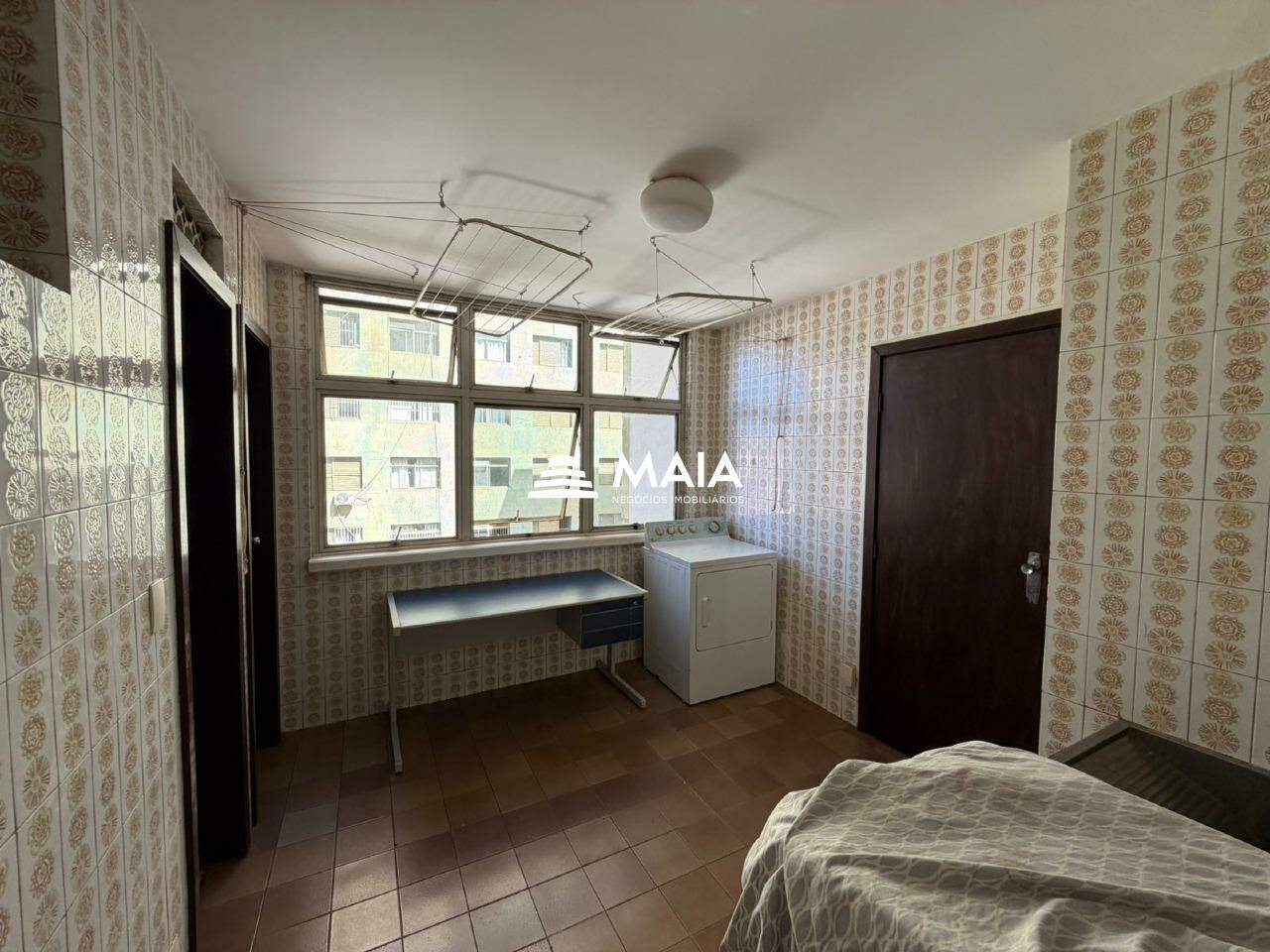 Apartamento para aluguel no Centro: 