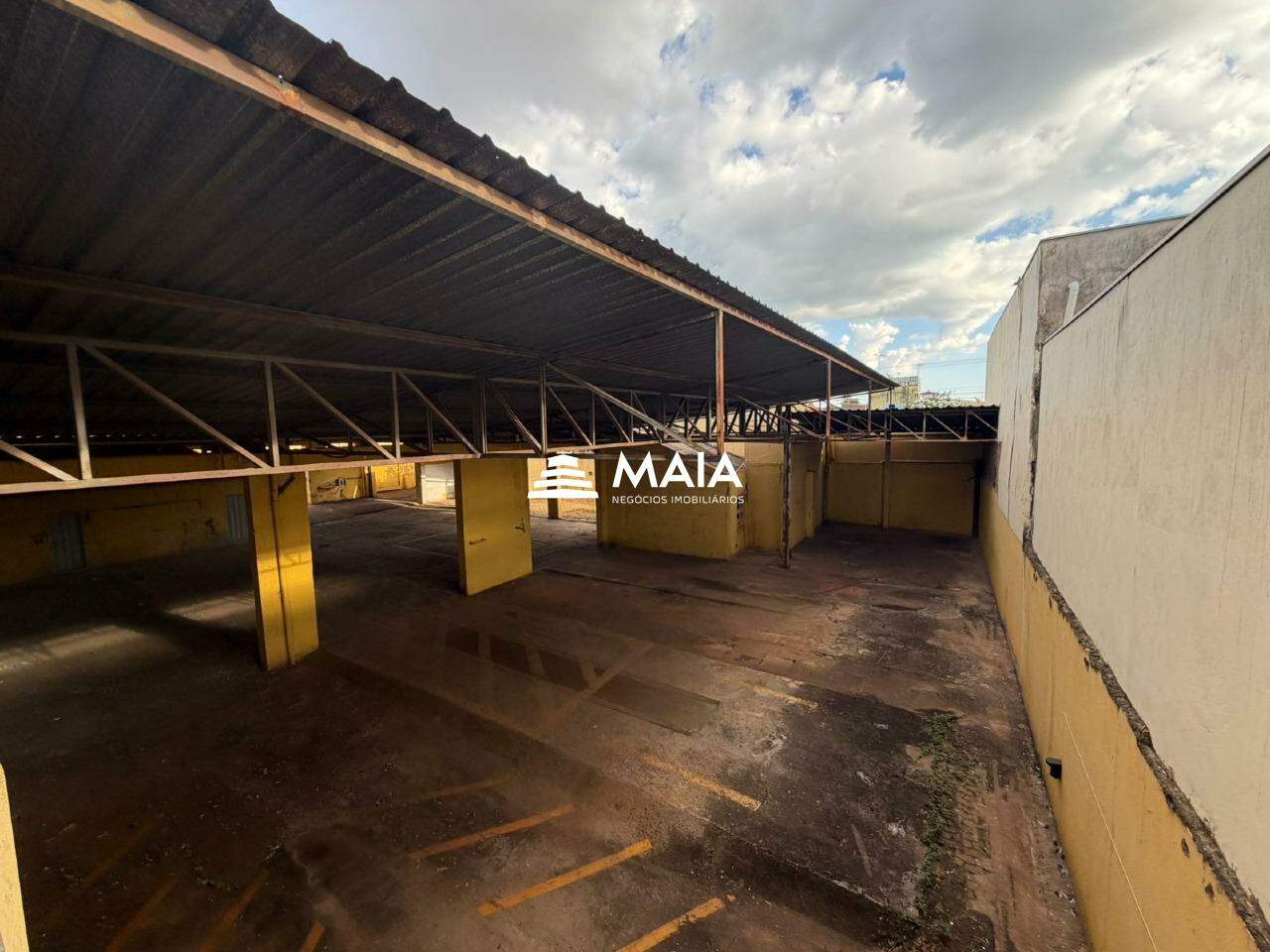 Comercial para aluguel no São Benedito: 
