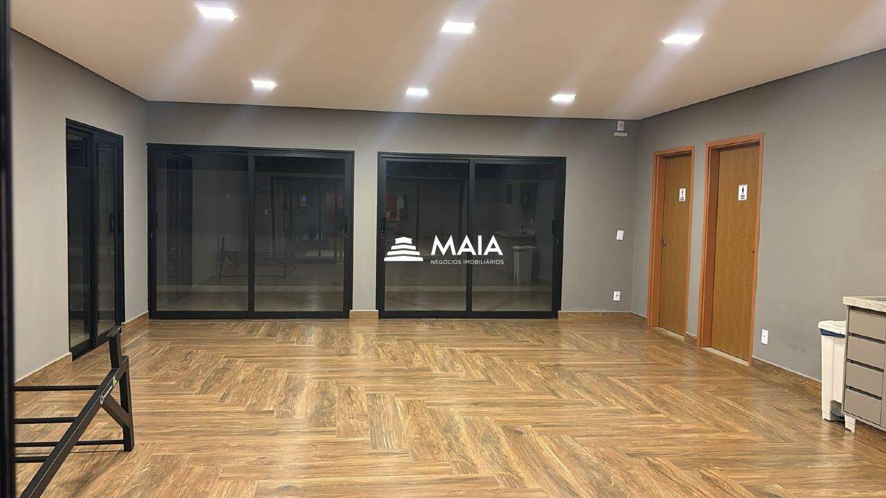 Apartamento à venda no Mercês: 