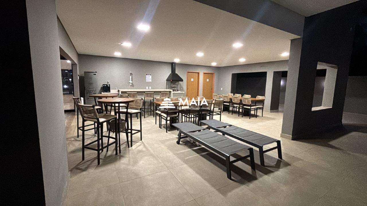 Apartamento à venda no Mercês: 