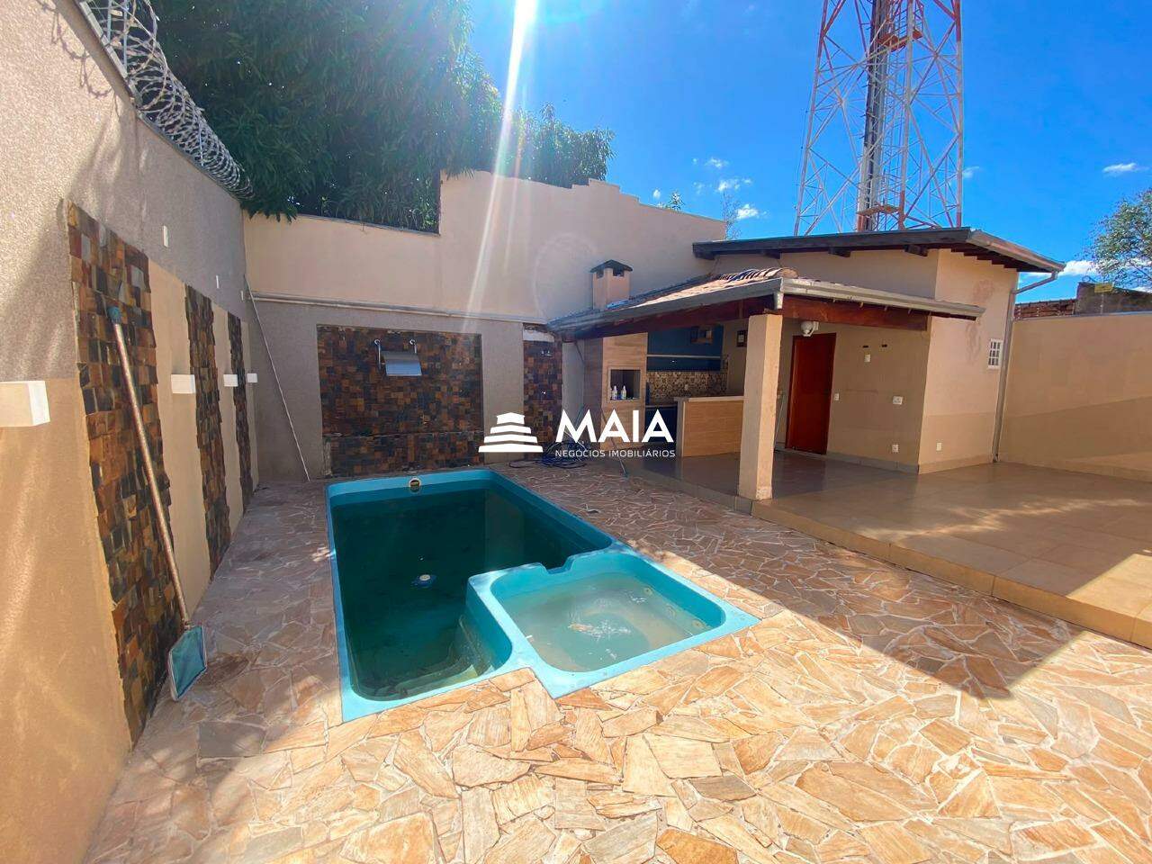 Casa à venda no Pontal: 