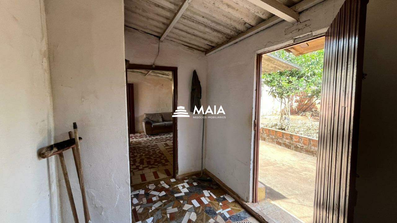 Casa à venda no Universitário: 