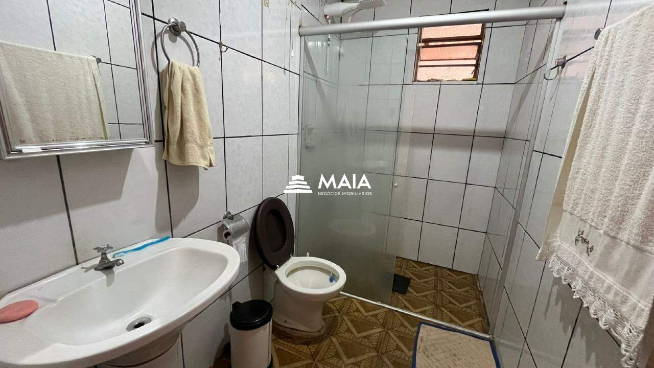 Casa à venda no Universitário: 