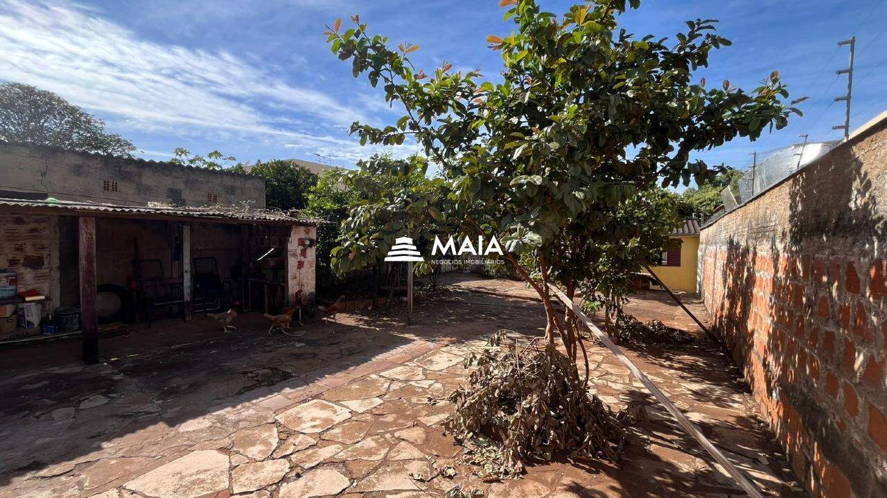 Casa à venda no Universitário: 