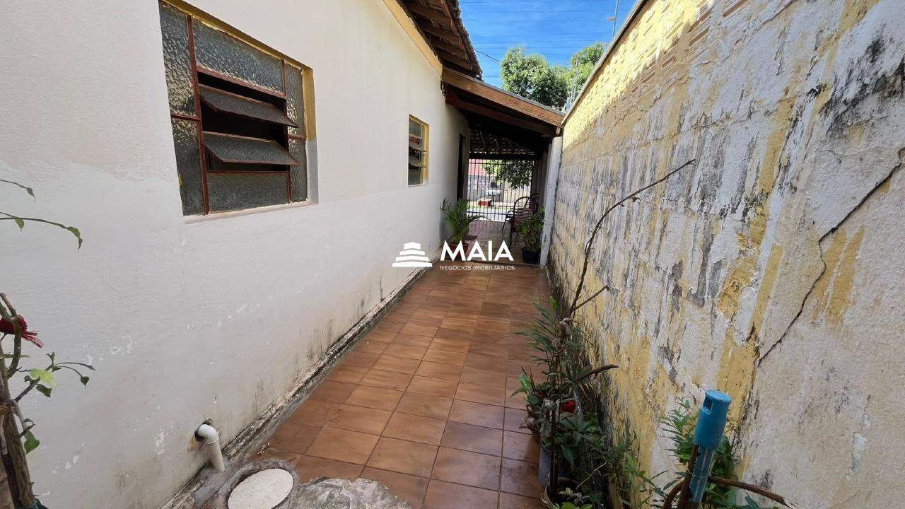 Casa à venda no Universitário: 