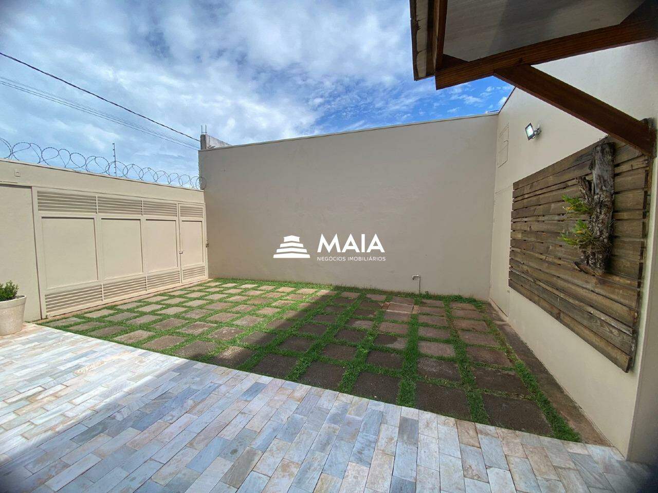 Casa à venda no Parque das Laranjeiras: 