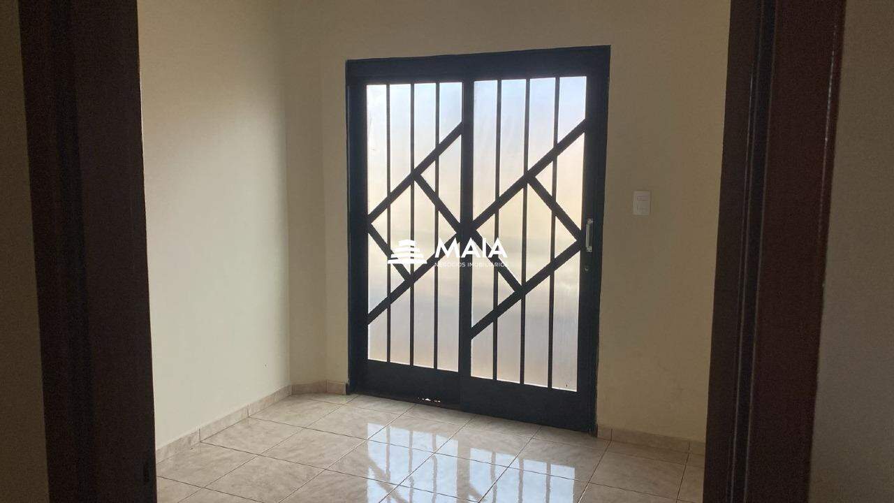 Apartamento á venda no bairro Santa Maria