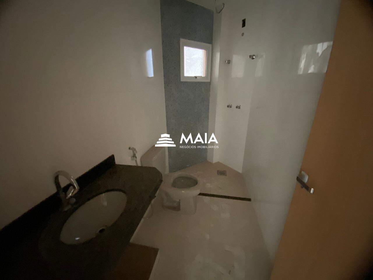 Apartamento à venda no Jardim do Lago: 