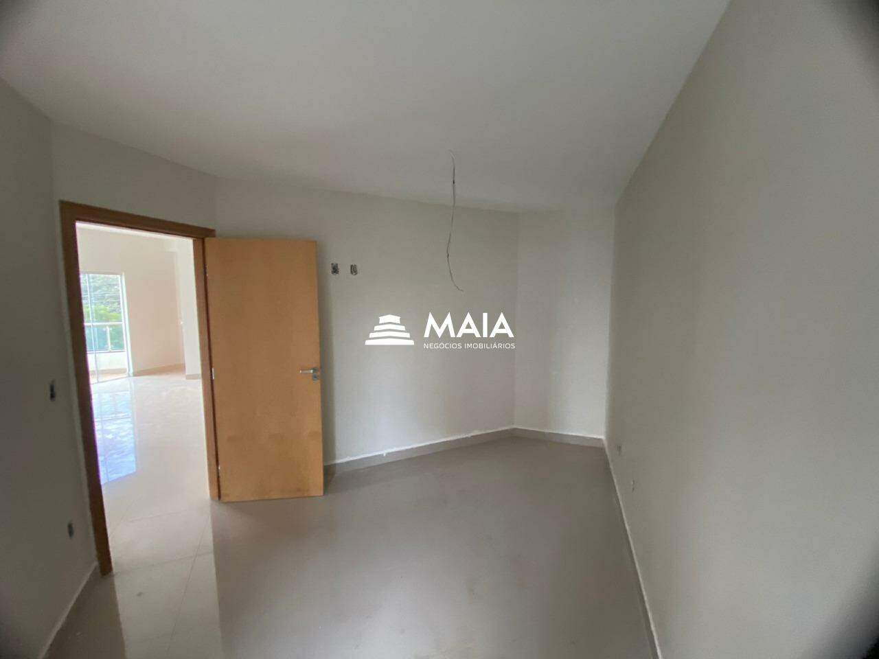 Apartamento à venda no Jardim do Lago: 