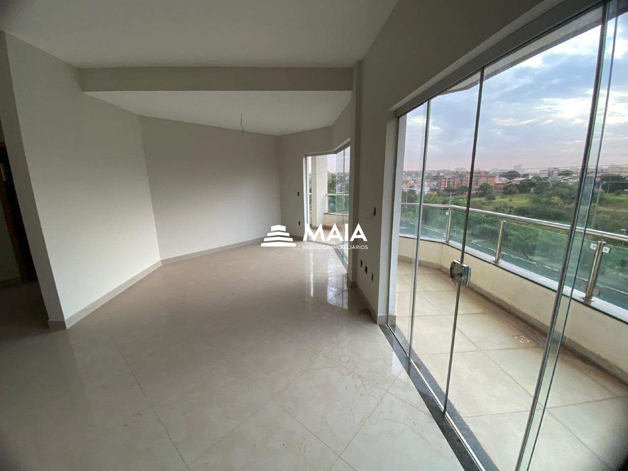 Apartamento à venda no Jardim do Lago: 