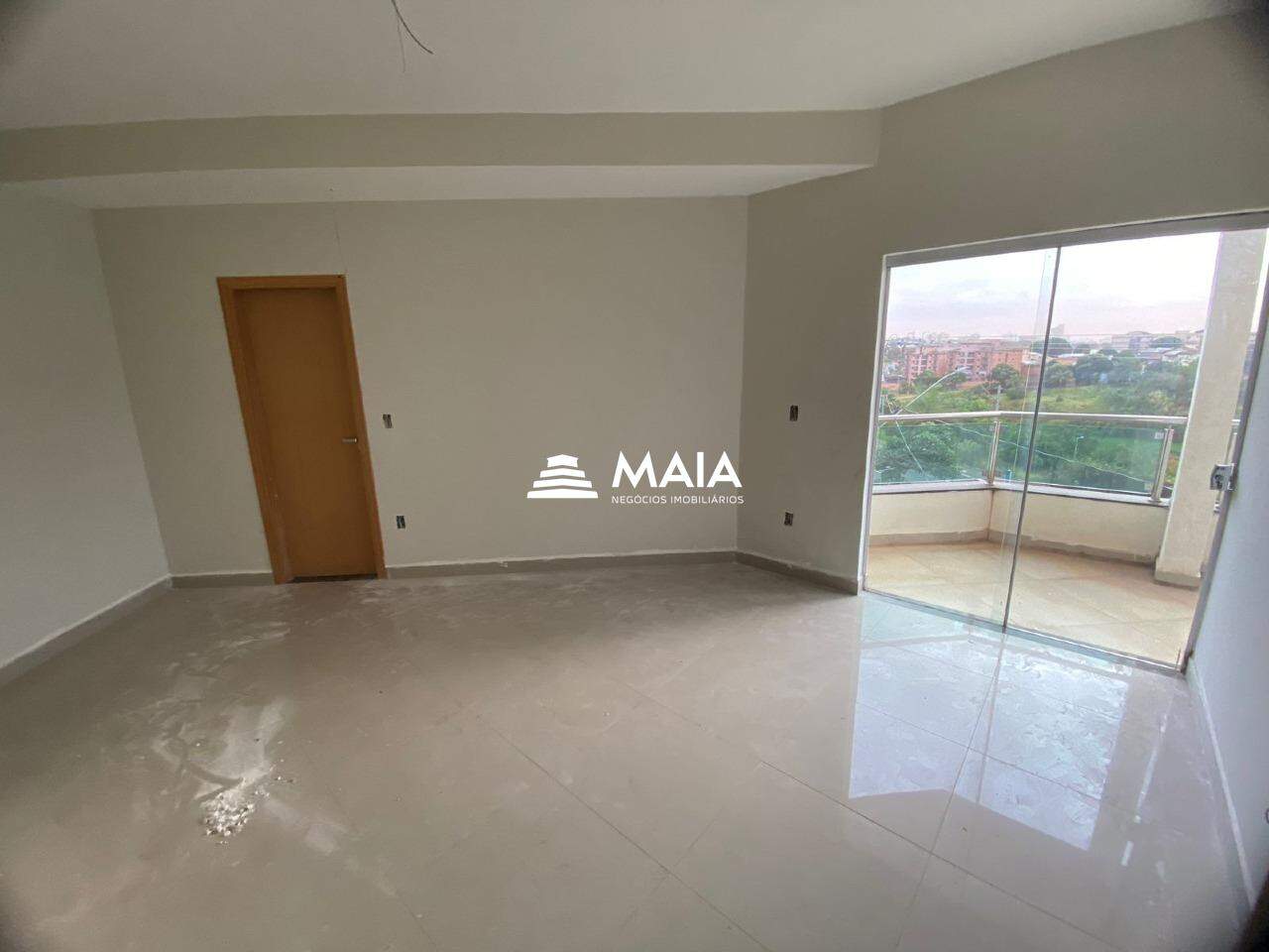 Apartamento à venda no condomínio Jardim do Lago 