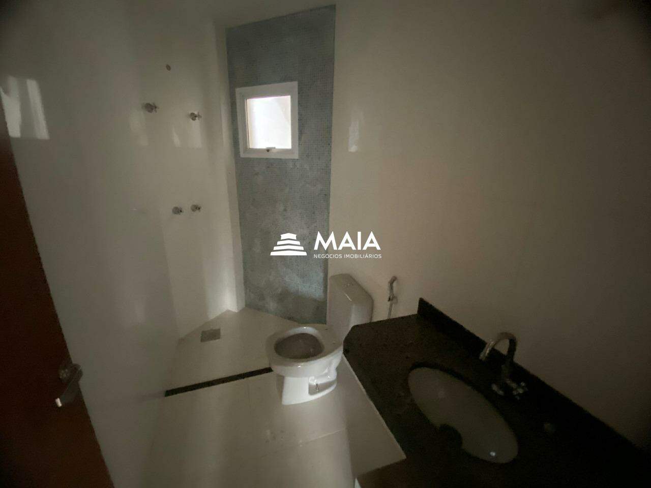 Apartamento à venda no Jardim do Lago: 