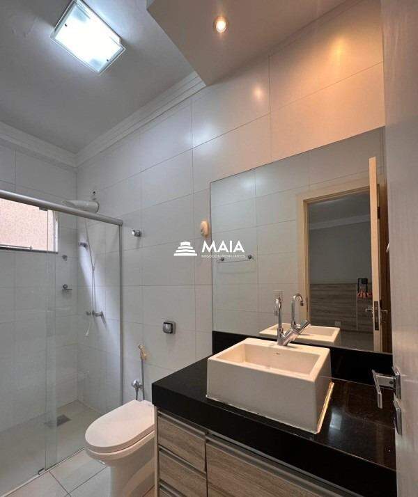Casa à venda no Jardim do Lago: 