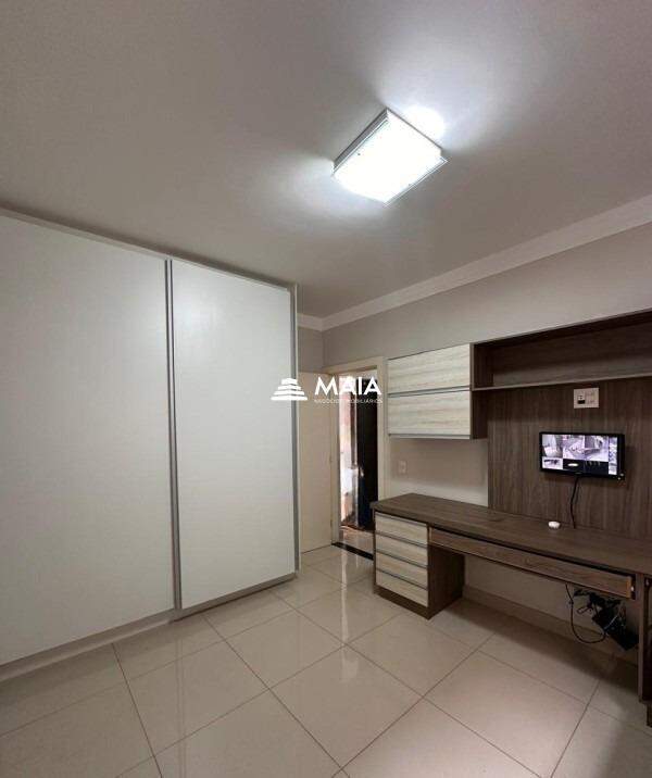 Casa à venda no Jardim do Lago: 