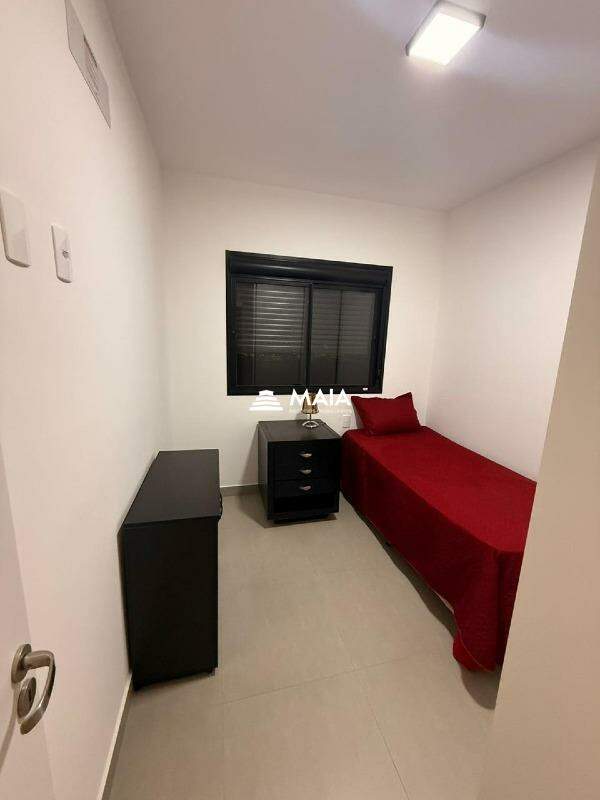 Apartamento para aluguel no Parque do Mirante: 