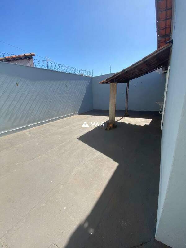 Casa para aluguel no Nova Era: 