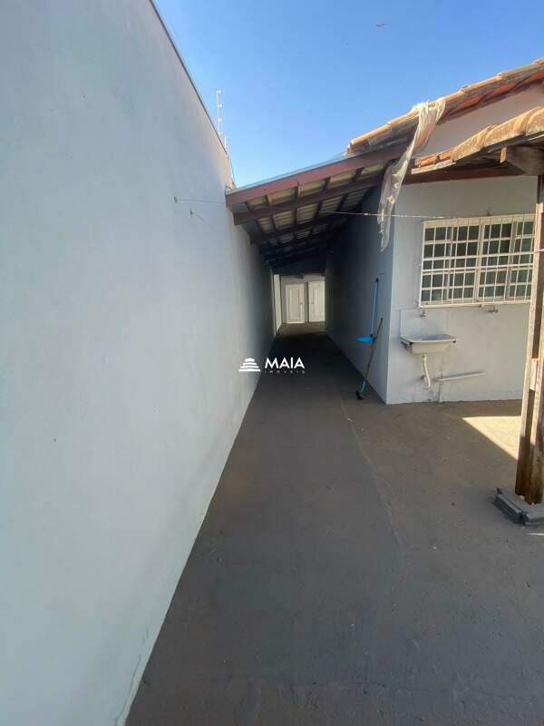 Casa para aluguel no Nova Era: 
