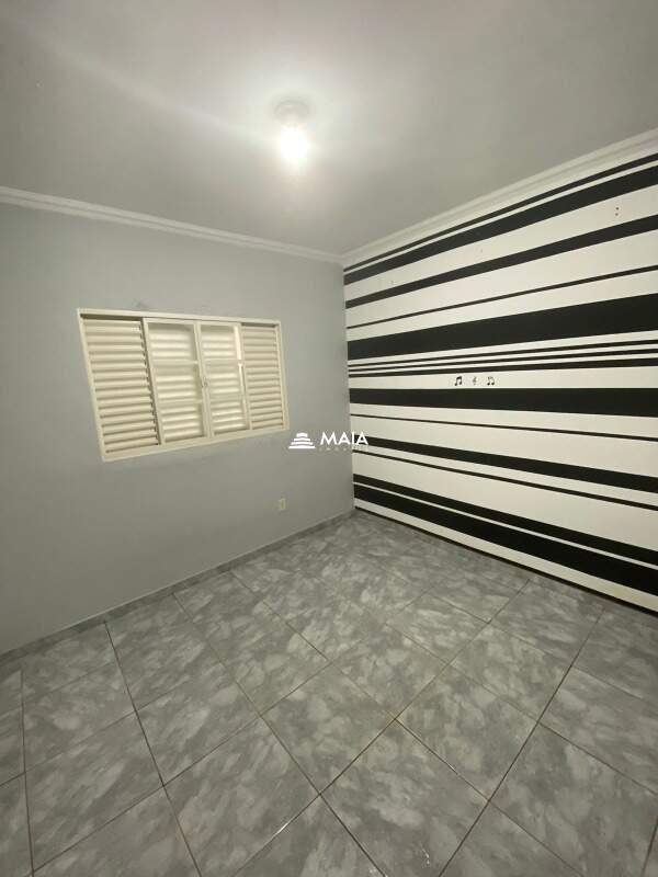 Casa para aluguel no Nova Era: 