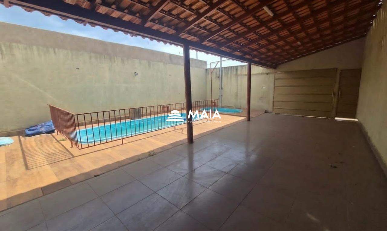 Casa à venda no Parque das Laranjeiras: 