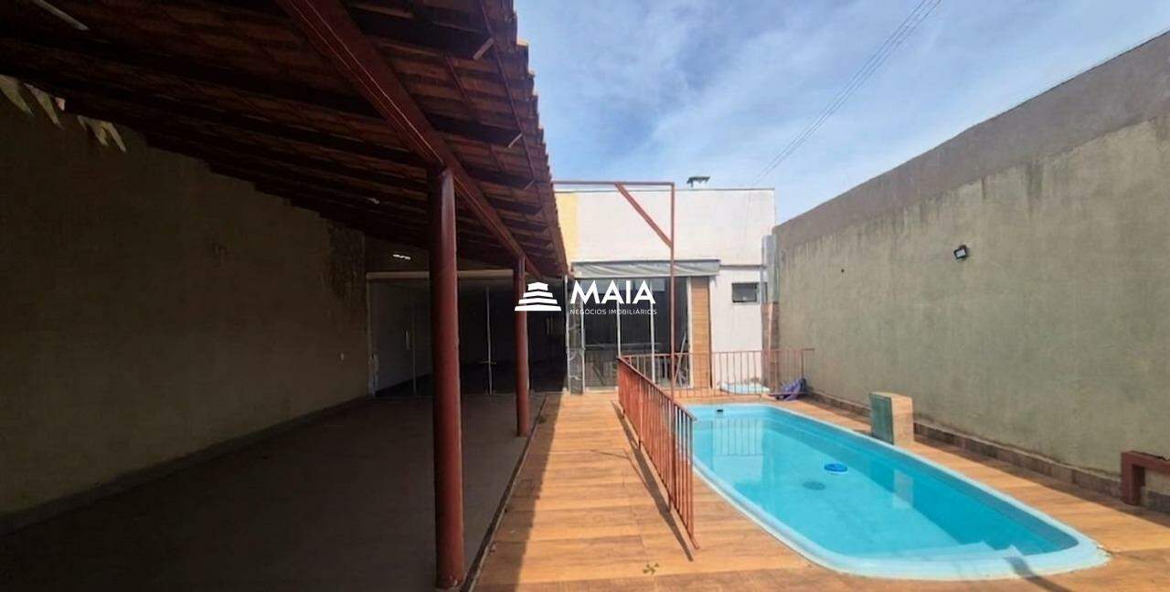 Casa à venda no Parque das Laranjeiras: 