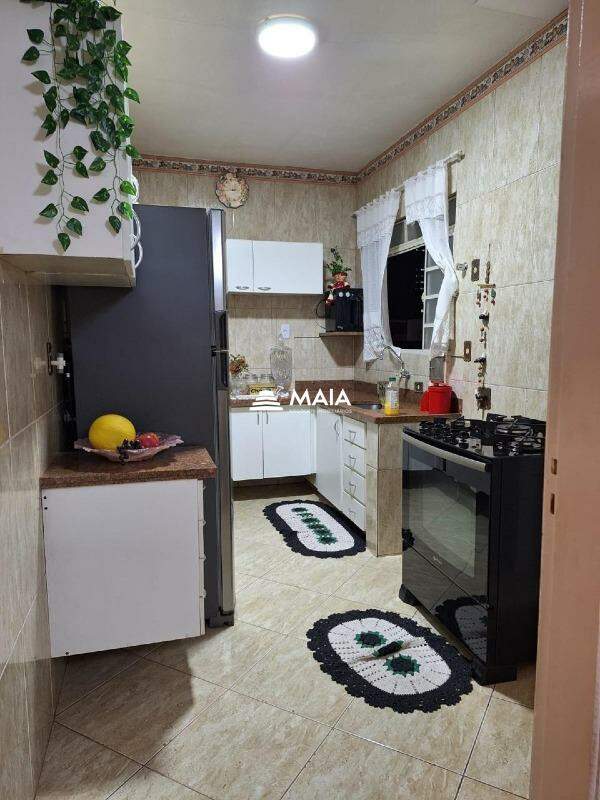 Apartamento à venda no Irmãos Soares: 