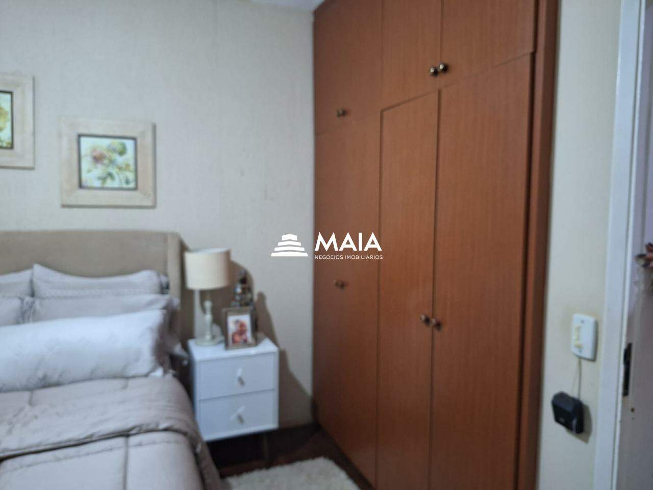 Apartamento à venda no Irmãos Soares: 