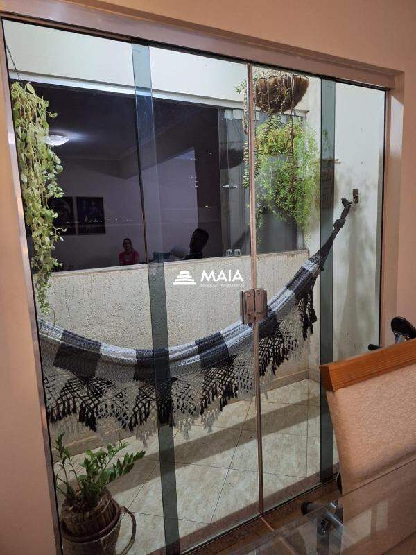 Apartamento à venda no Irmãos Soares: 