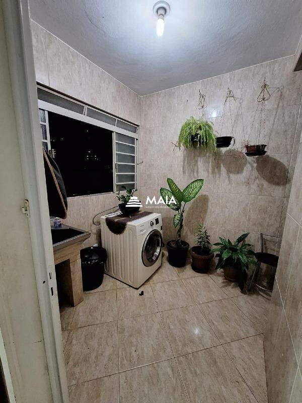Apartamento à venda no Irmãos Soares: 