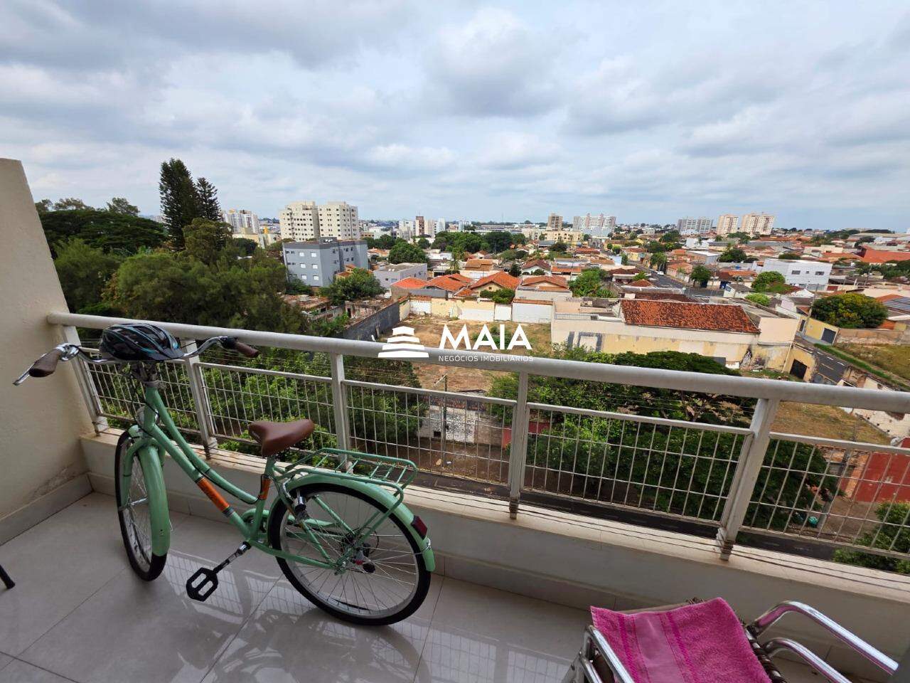Apartamento à venda no Santa Maria: 