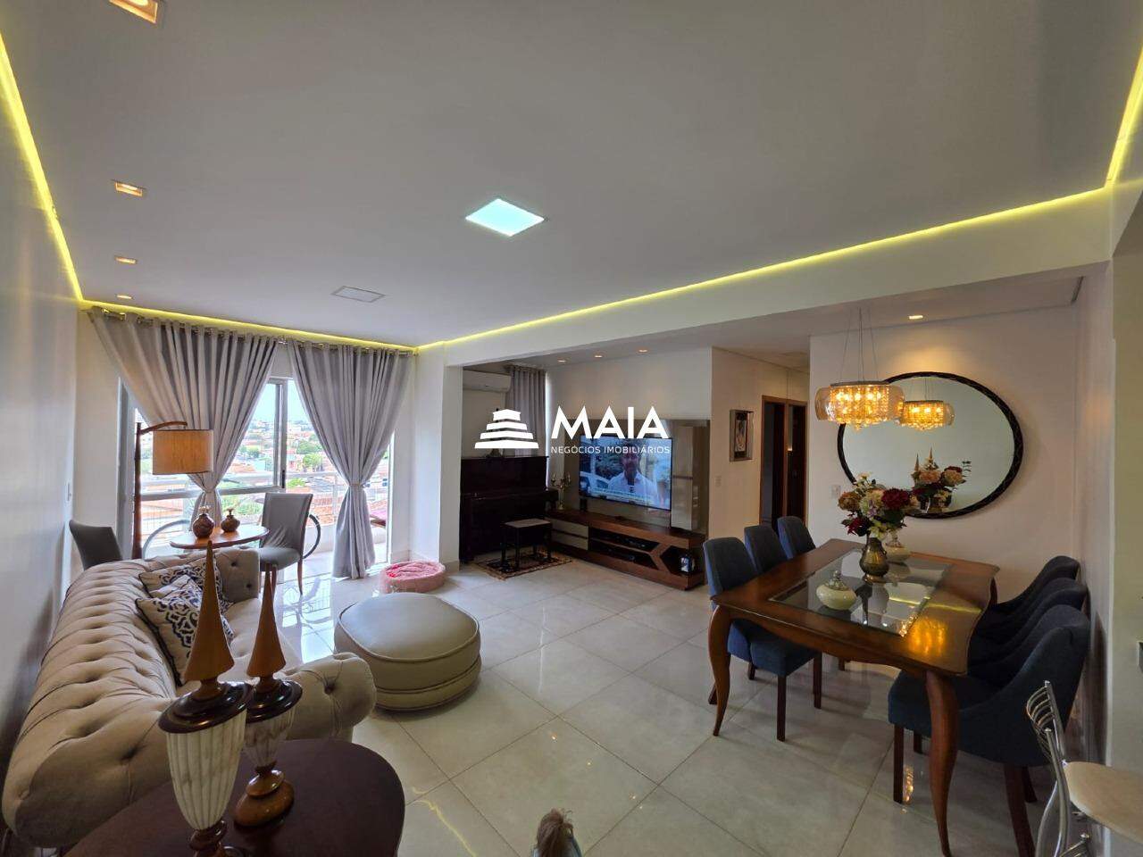 Apartamento à venda no Santa Maria: 