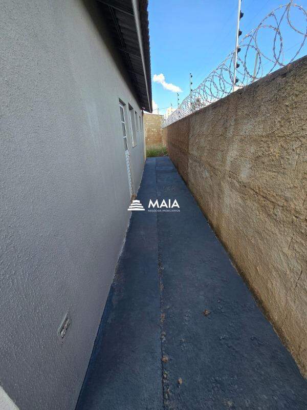Casa à venda no Loteamento Maria Barbosa: 
