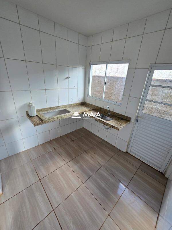 Casa à venda no Loteamento Maria Barbosa: 