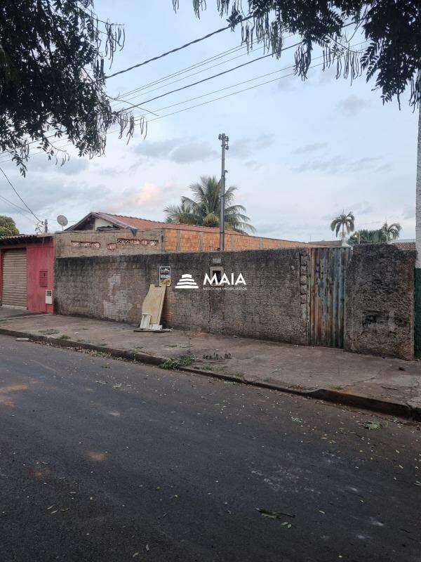 Terreno/Área à venda no Parque São Geraldo: 