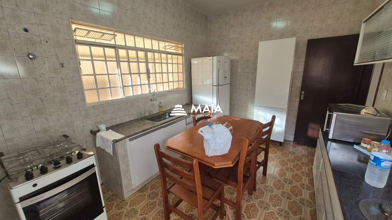 Casa à venda no Residencial Presidente Tancredo Neves: 