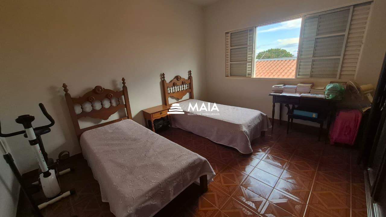 Casa à venda no Residencial Presidente Tancredo Neves: 