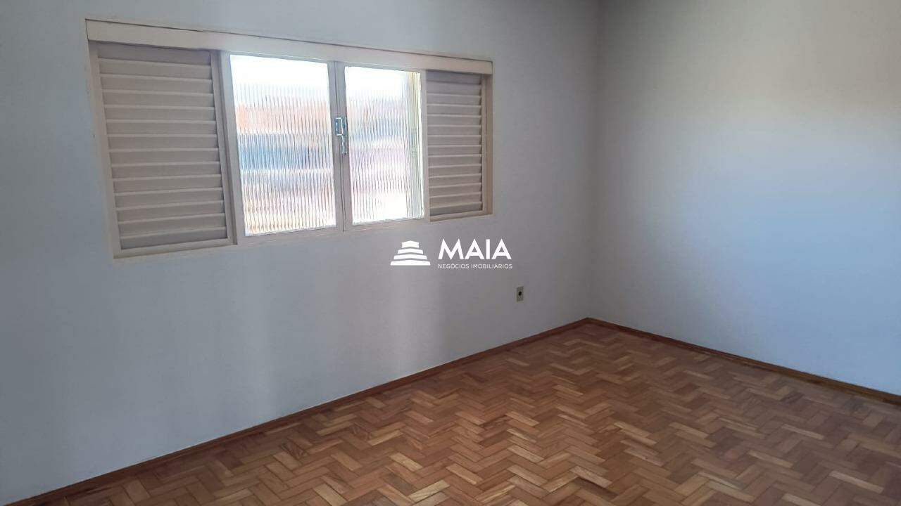 Casa à venda no Fabrício: 