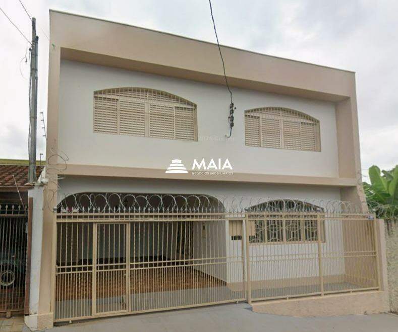 Casa à venda no bairro Fabrício 